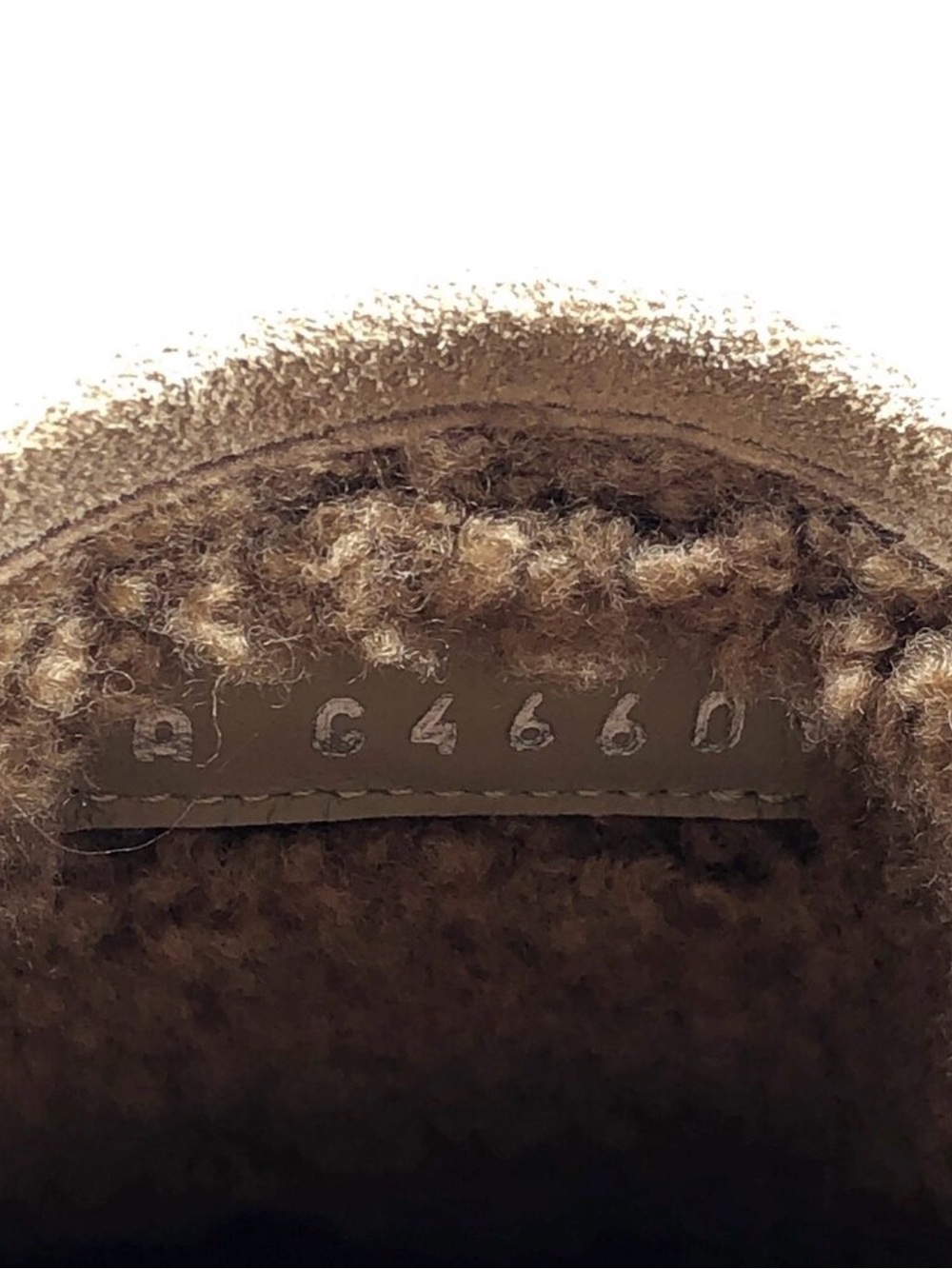 CHANEL Slingback Suede Loafers Metiers d'Art - Picture 8 of 9